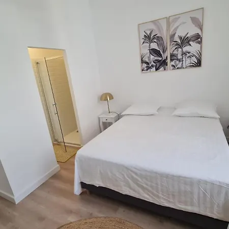 Le Marty 1 Apartment *