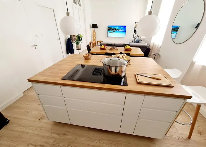 Апартаменты Le Marty 1 Каркассон