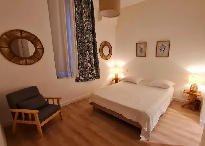 Апартаменты Le Marty 1 Каркассон